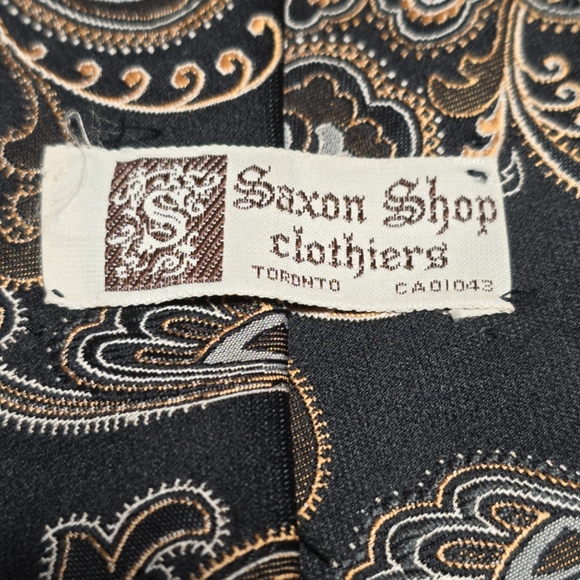 Beautiful Saxon Shop Clothiers Vintage Necktie - Picture 3 of 3